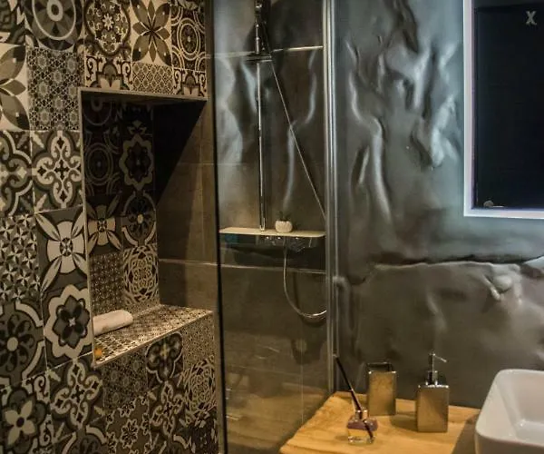 Oli Mare アパート *